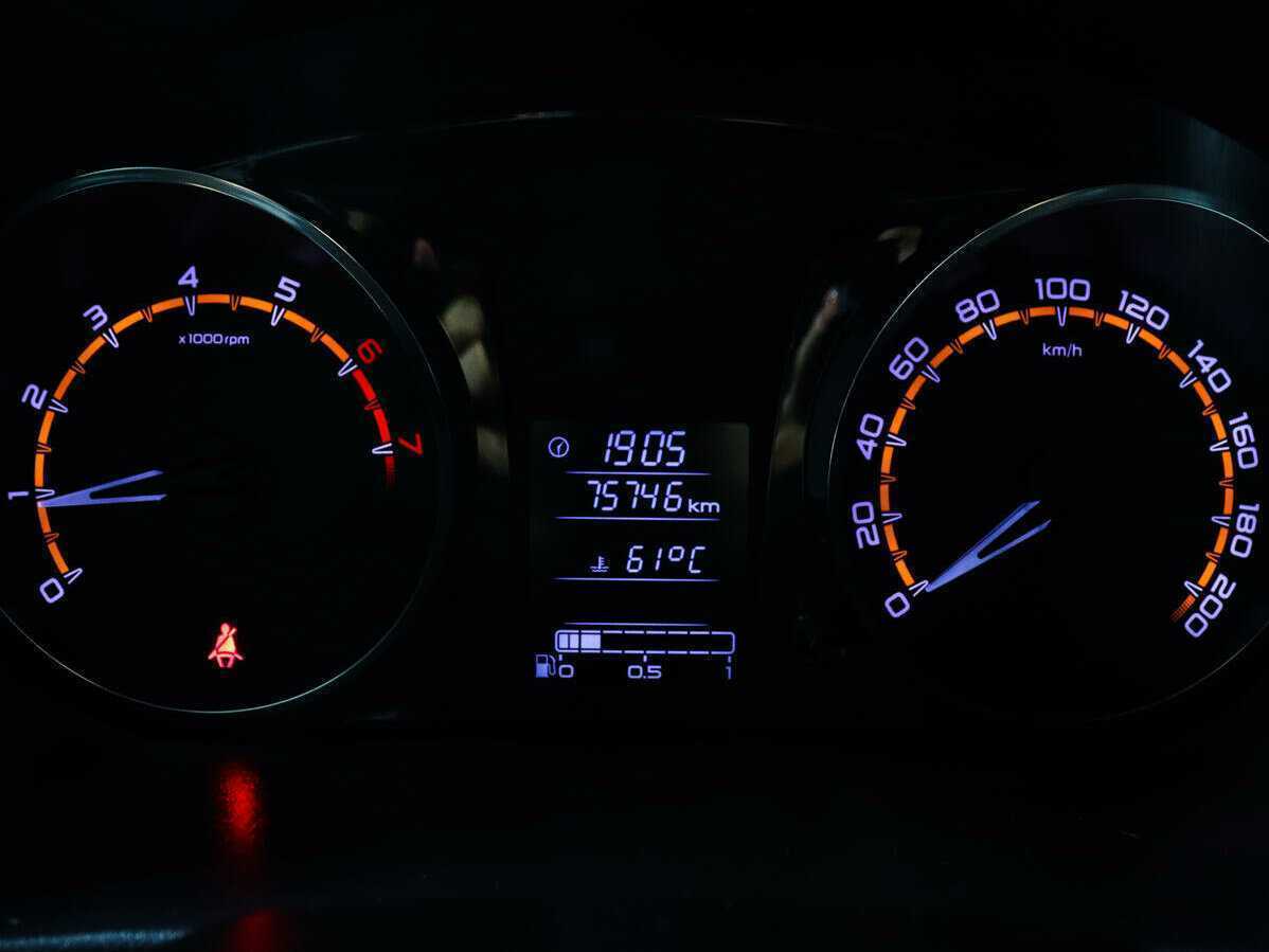 Купить Lada (ВАЗ) Granta с пробегом. Фото: #8