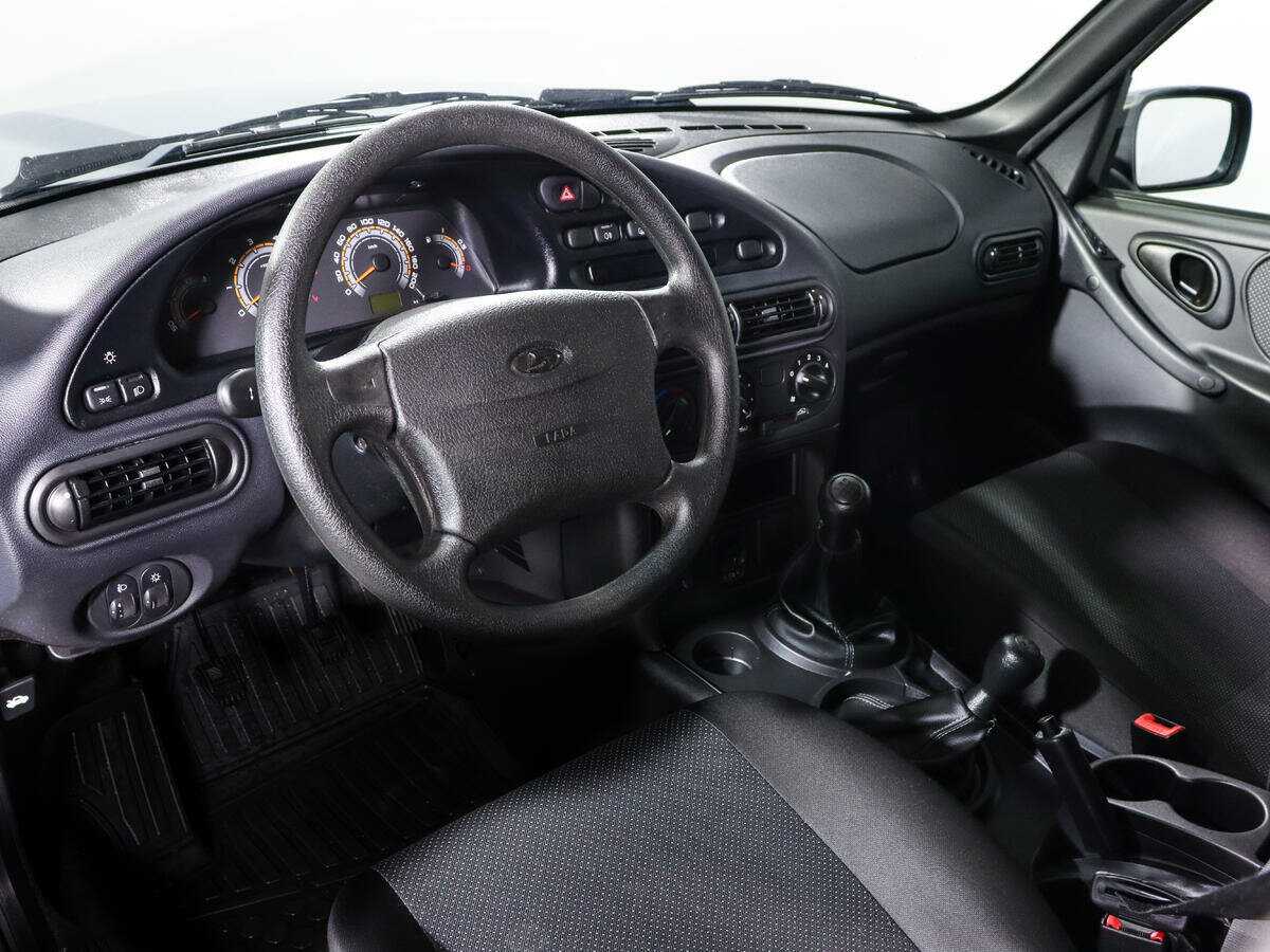 Купить Lada (ВАЗ) Niva с пробегом. Фото: #11