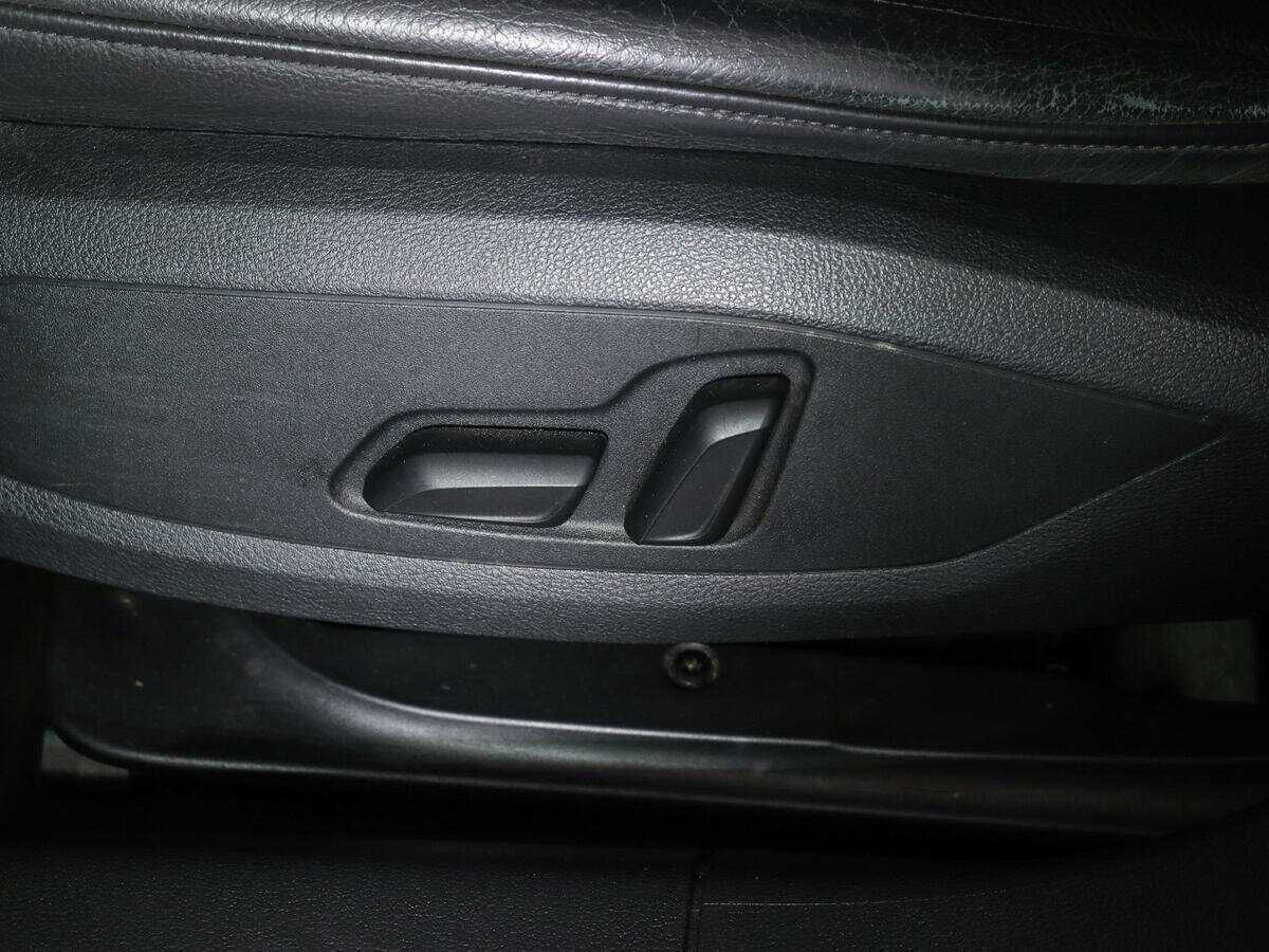 Купить Audi A4 с пробегом. Фото: #14