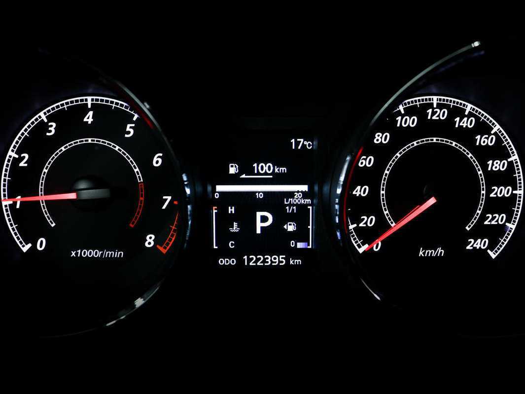 Продажа Б/У Митсубиши АС-Икс. Фото: #9