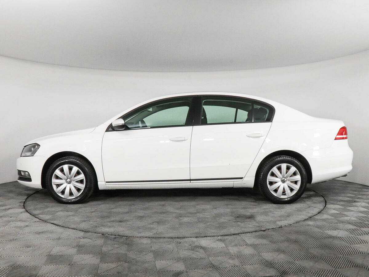 Купить Volkswagen Passat с пробегом. Фото: #7