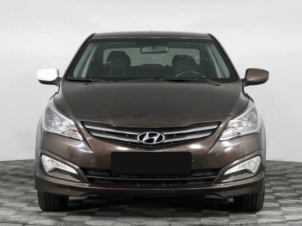 Купить Hyundai Solaris с пробегом. Фото: #1