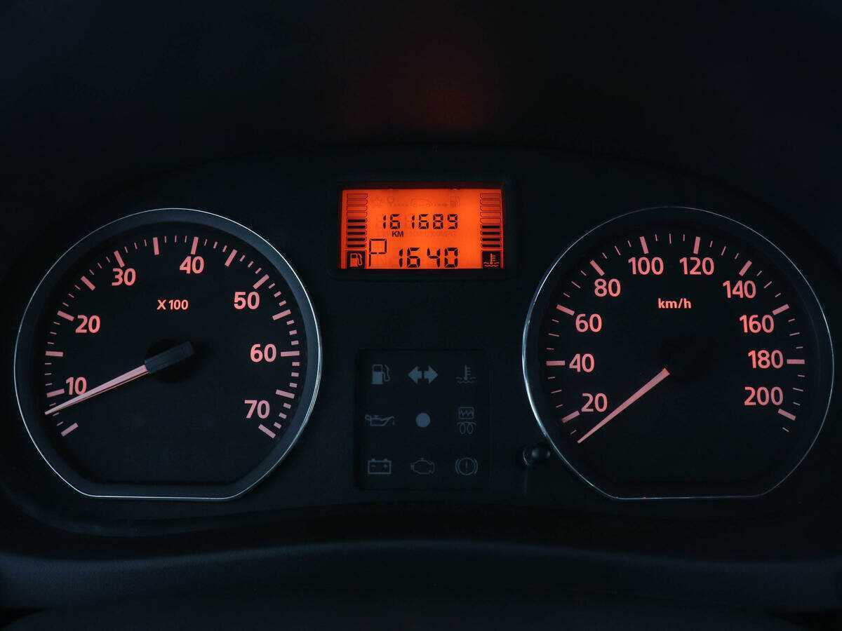 Купить Renault Sandero с пробегом. Фото: #6