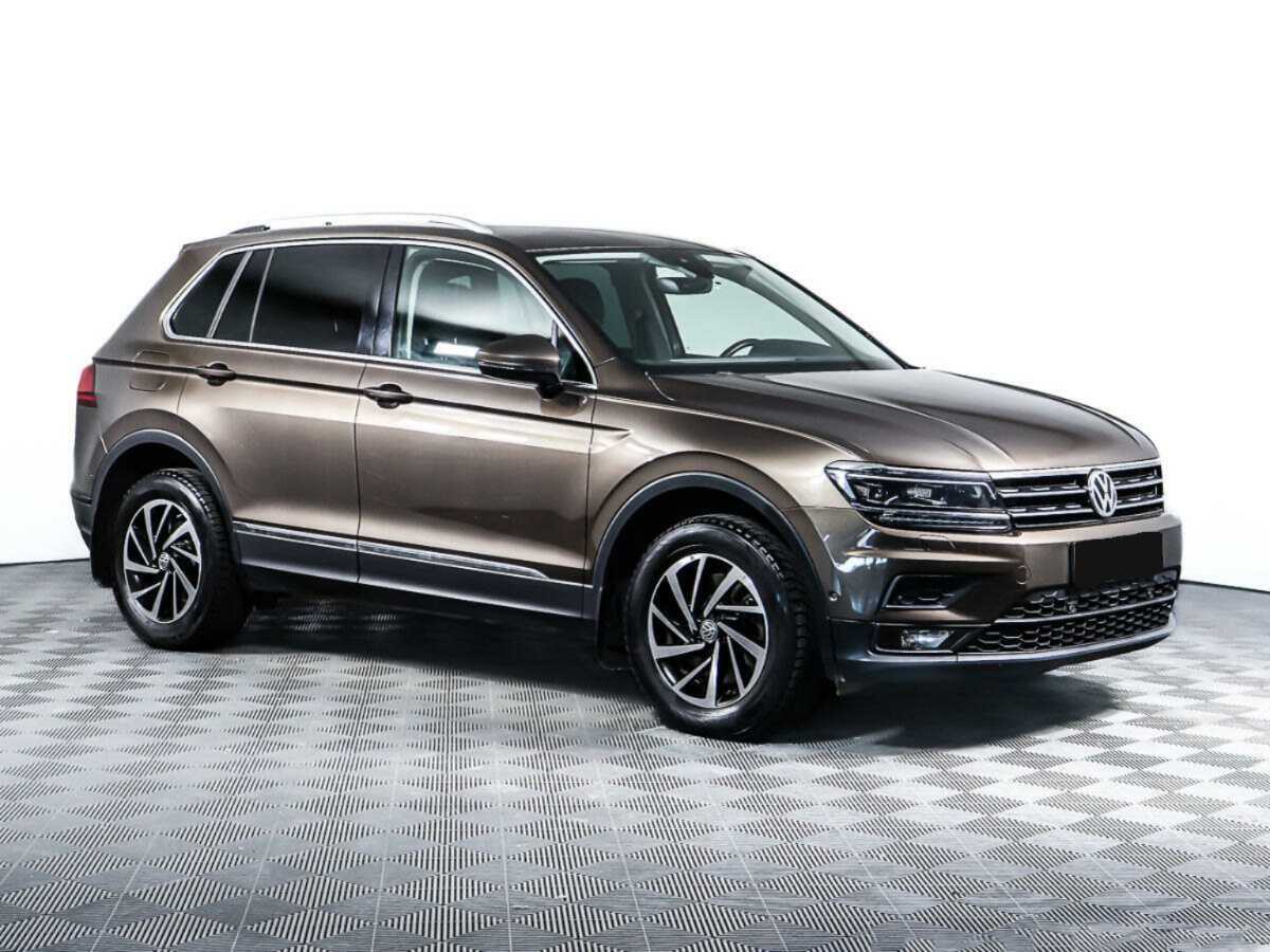 Купить Volkswagen Tiguan с пробегом. Фото: #2