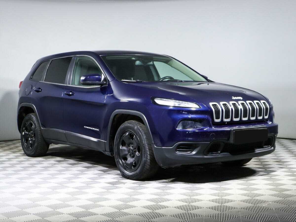 Купить Jeep Cherokee с пробегом. Фото: #2