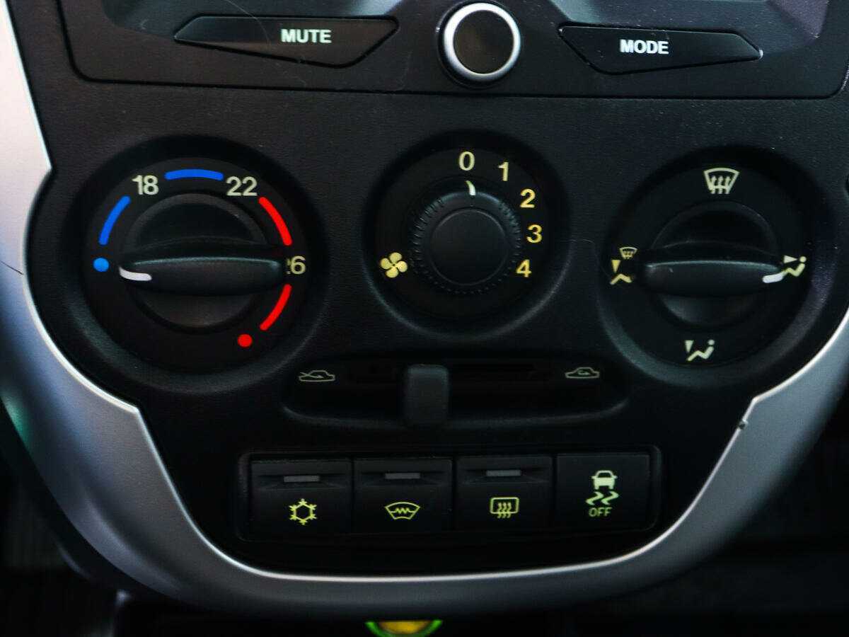 Купить Lada (ВАЗ) Granta с пробегом. Фото: #12