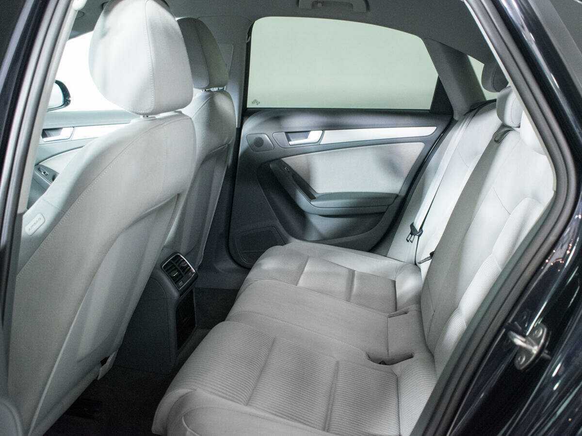 Купить Audi A4 с пробегом. Фото: #9