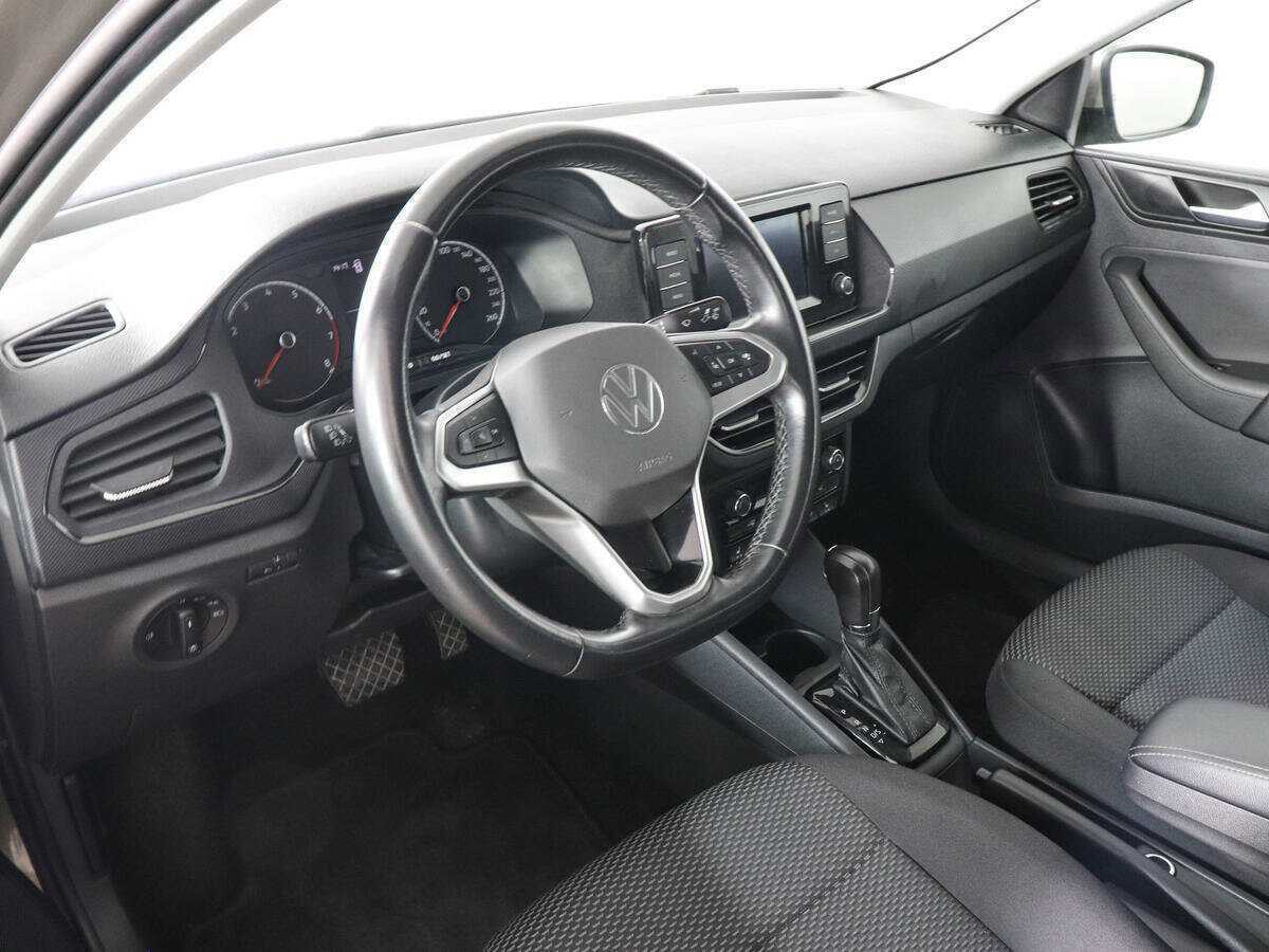 Купить Volkswagen Polo с пробегом. Фото: #8