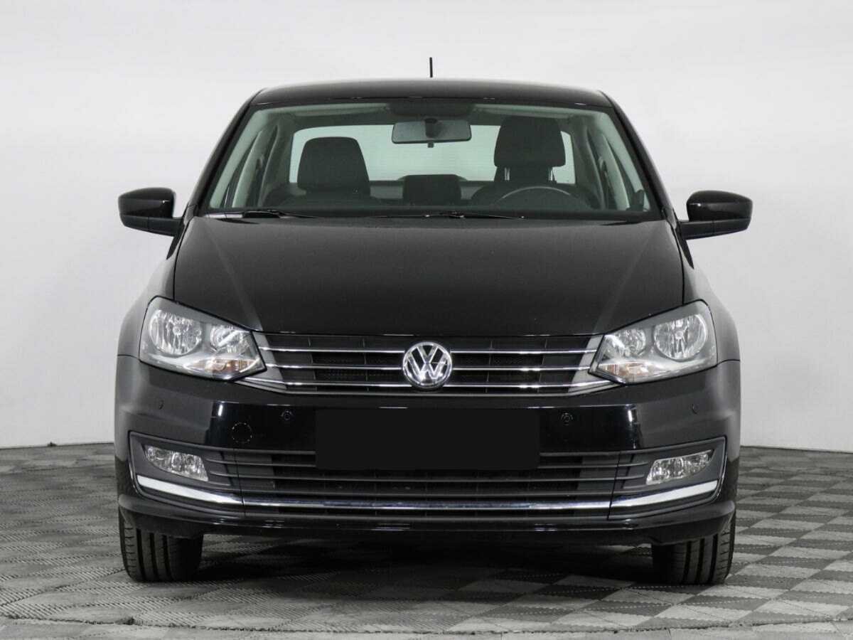 Купить Volkswagen Polo с пробегом. Фото: #1