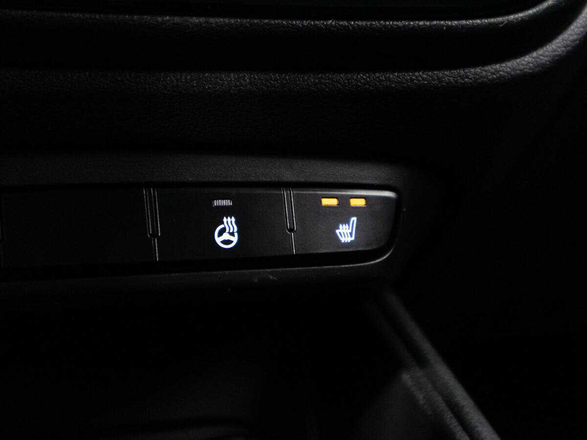 Купить Hyundai Solaris с пробегом. Фото: #14