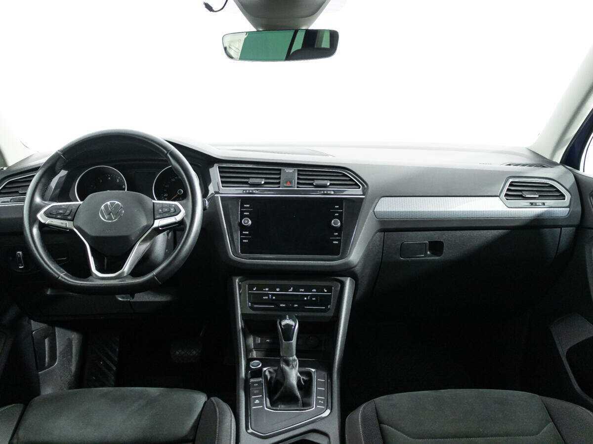 Купить Volkswagen Tiguan с пробегом. Фото: #12