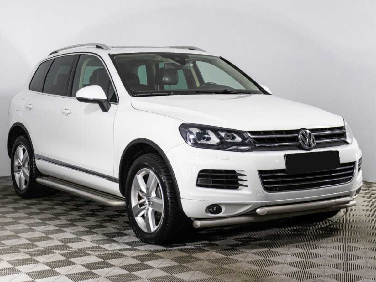Купить Volkswagen Touareg с пробегом. Фото: #2