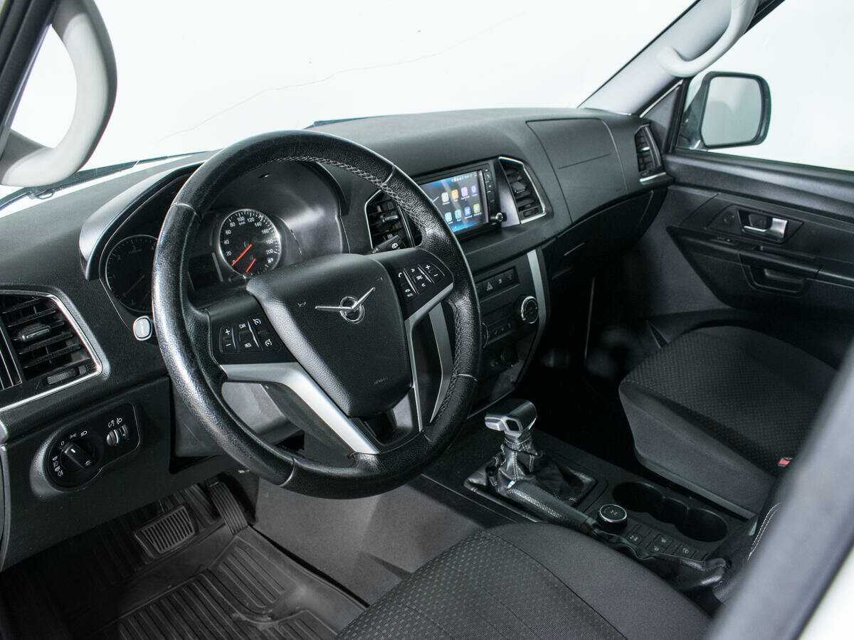 Купить УАЗ Patriot с пробегом. Фото: #12