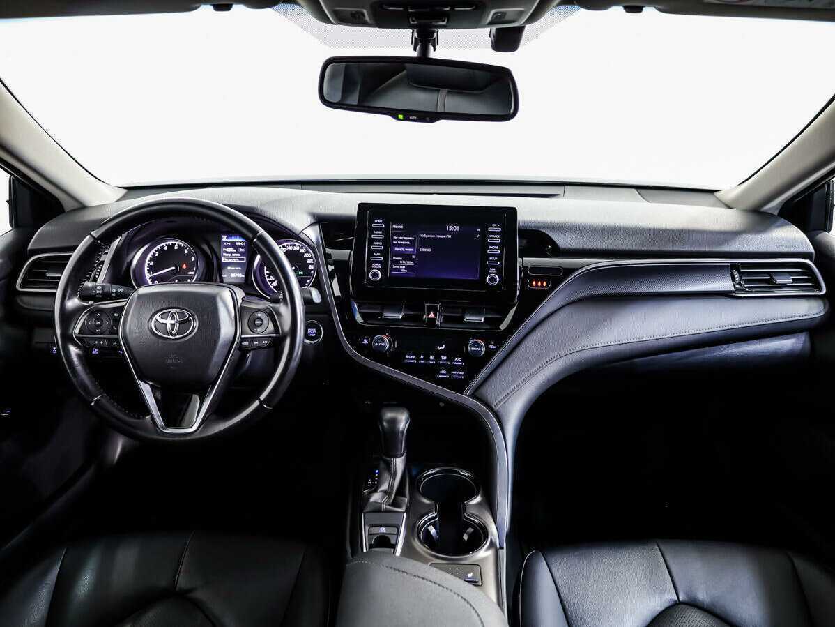 Купить Toyota Camry с пробегом. Фото: #8
