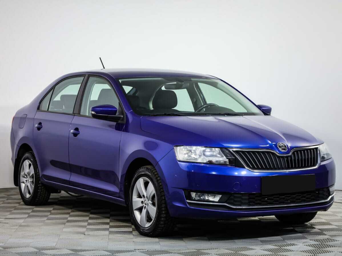 Купить Skoda Rapid с пробегом. Фото: #1