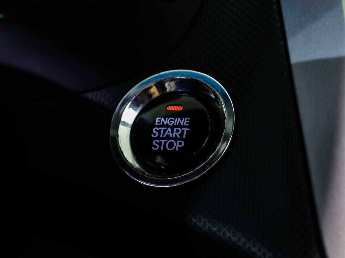 Купить Hyundai Solaris с пробегом. Фото: #16