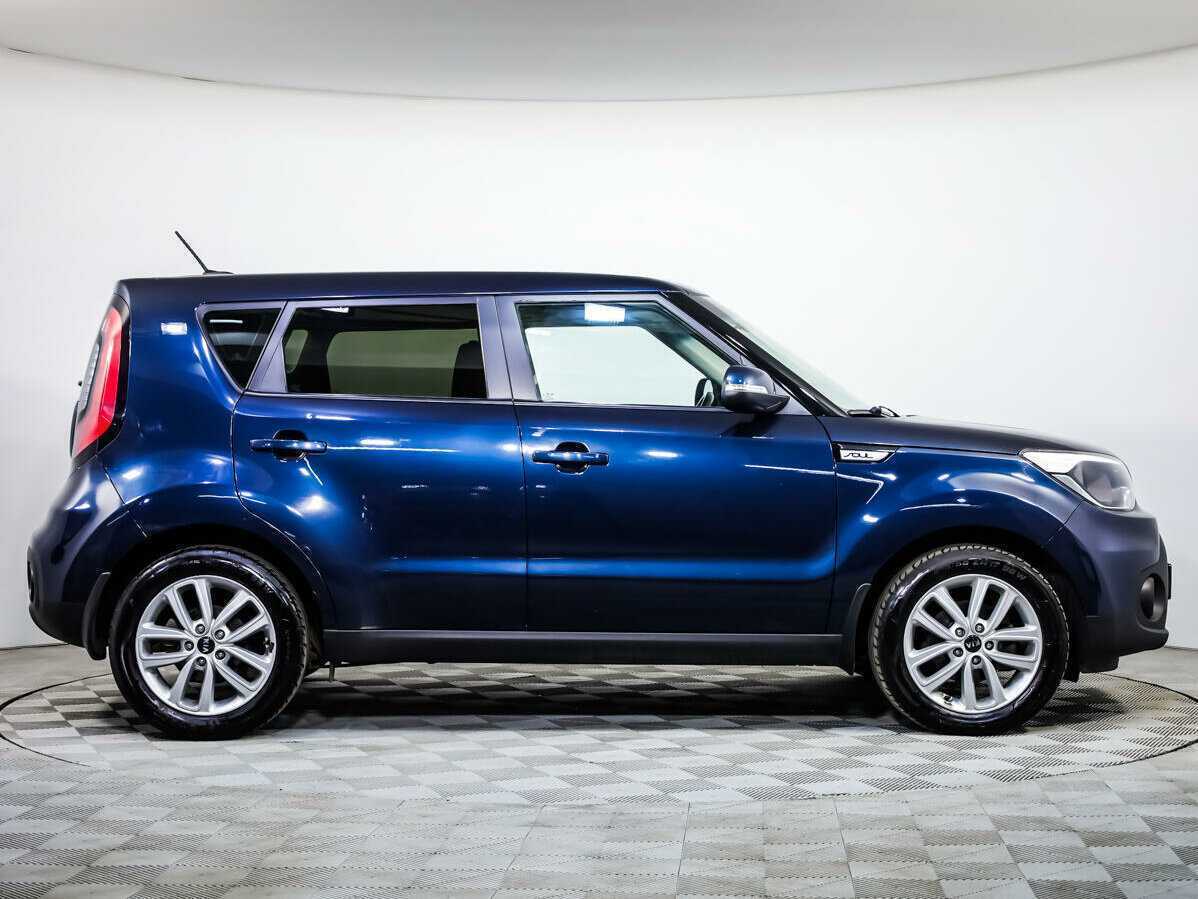 Купить Kia Soul с пробегом. Фото: #2