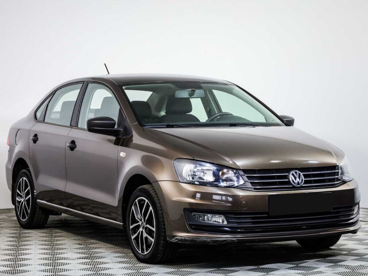 Купить Volkswagen Polo с пробегом. Фото: #1