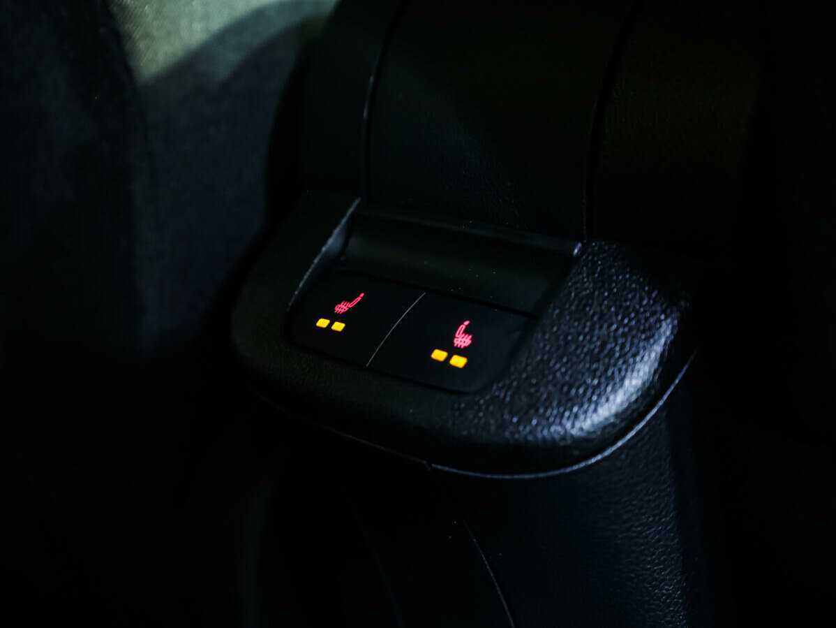 Купить Volkswagen Polo с пробегом. Фото: #19