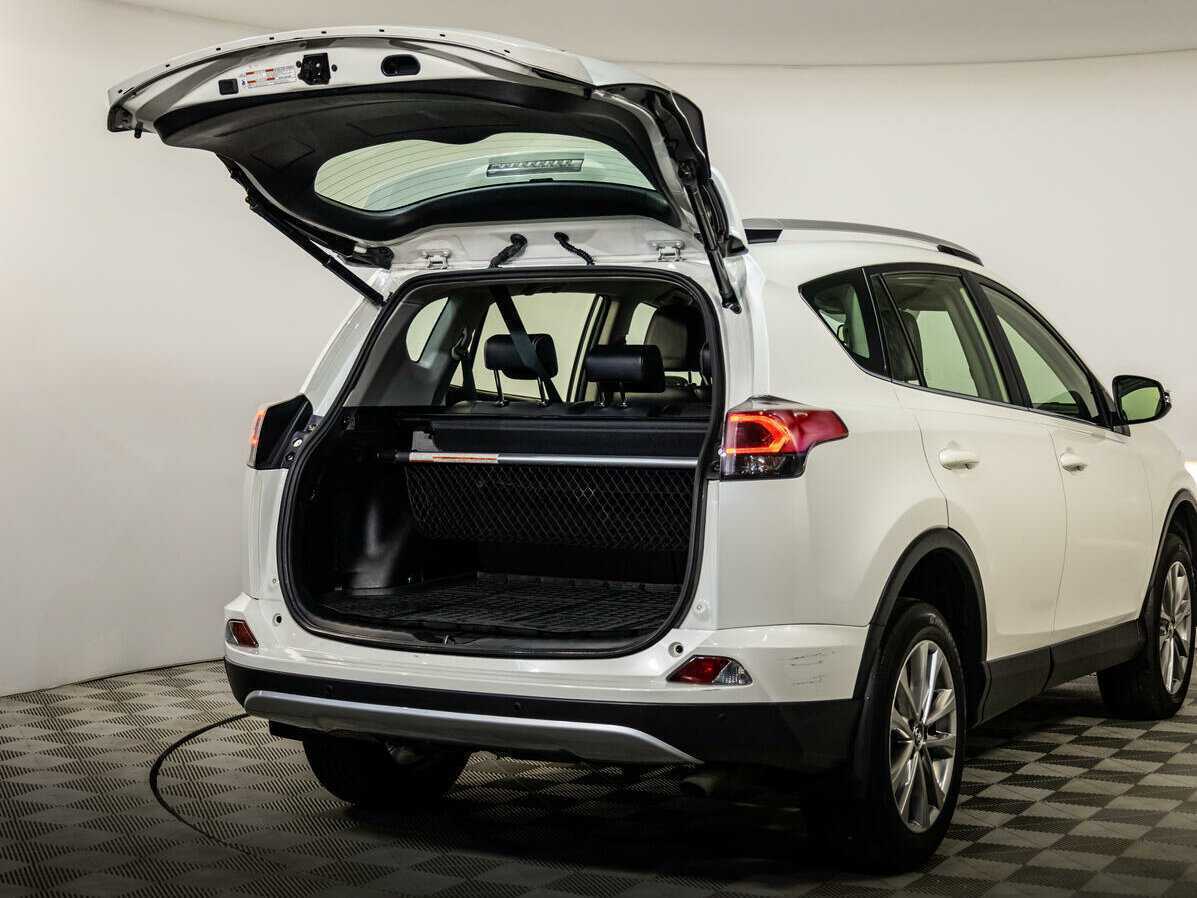Купить Toyota RAV4 с пробегом. Фото: #25