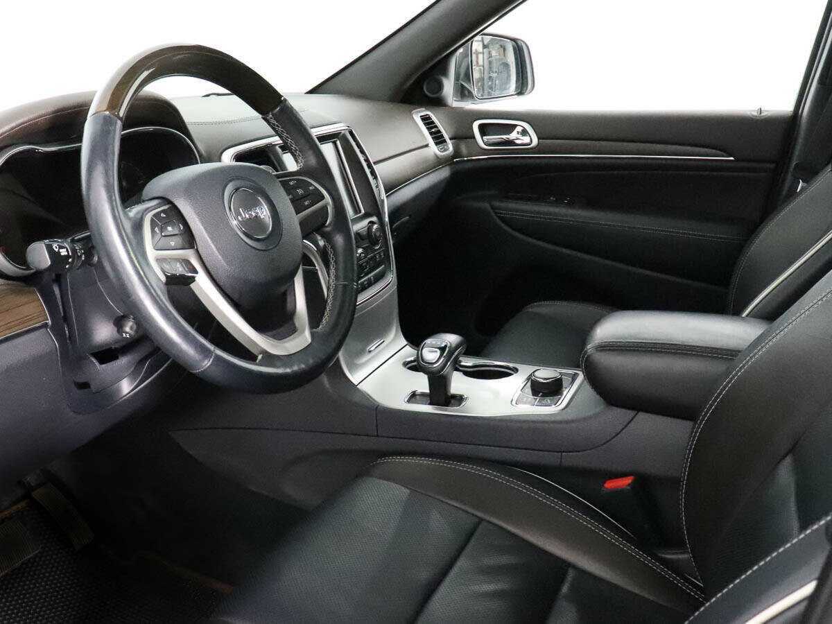 Купить Jeep Grand Cherokee с пробегом. Фото: #10