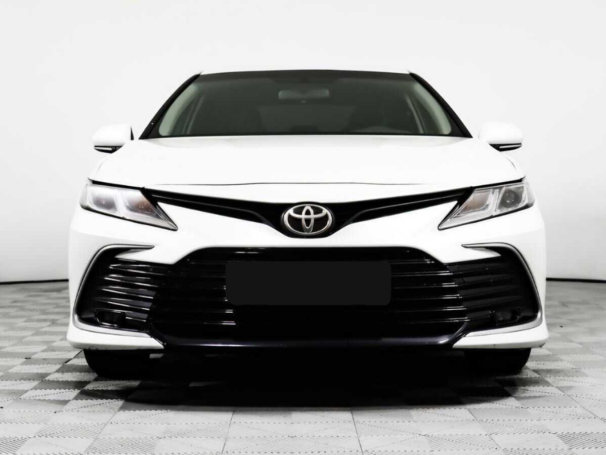 Купить Toyota Camry с пробегом. Фото: #1