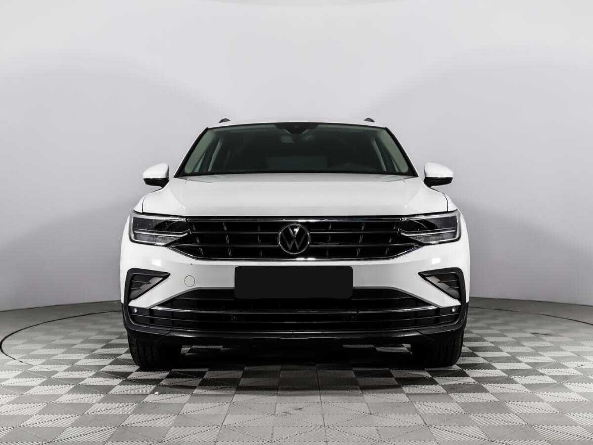 Купить Volkswagen Tiguan с пробегом. Фото: #1