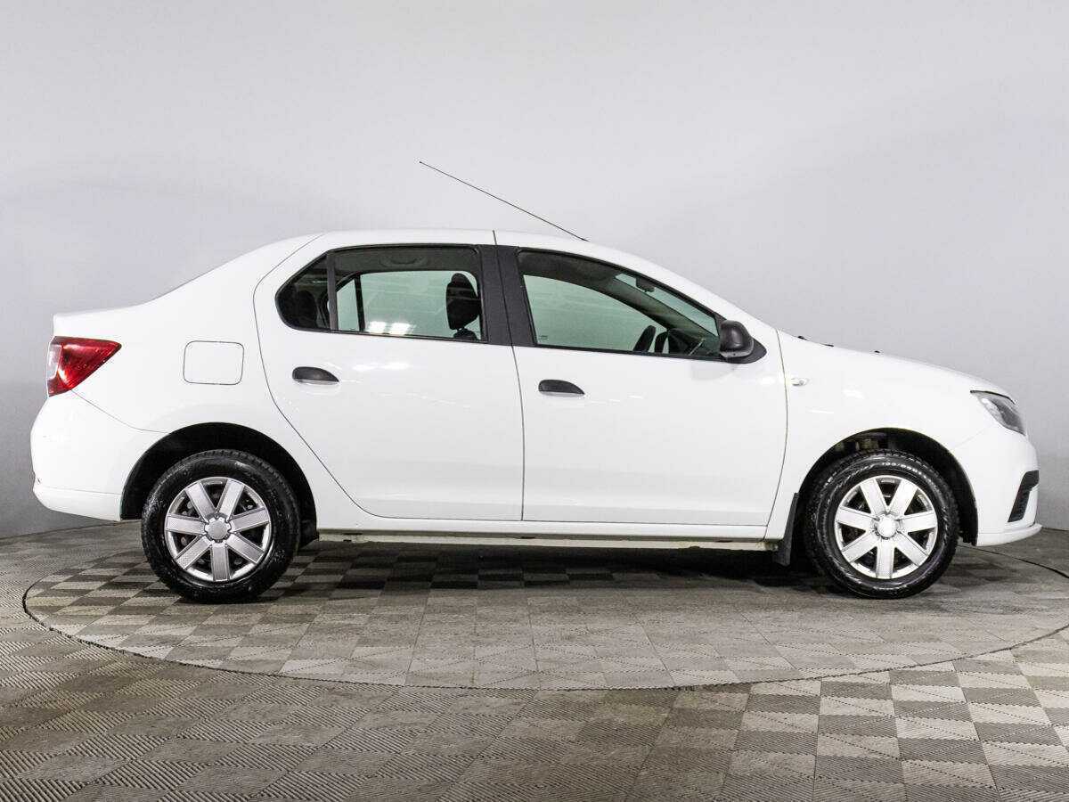 Купить Renault Logan с пробегом. Фото: #2