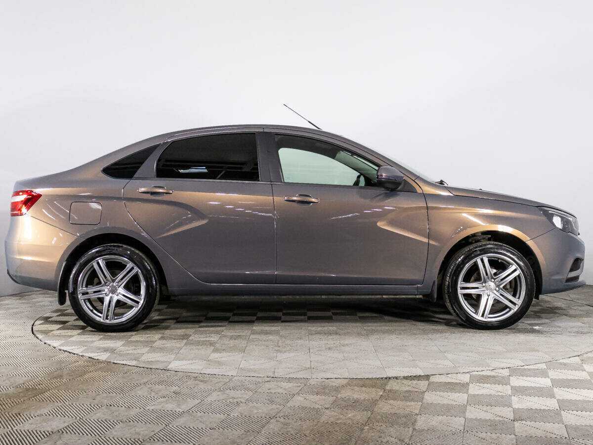 Купить Lada (ВАЗ) Vesta с пробегом. Фото: #3