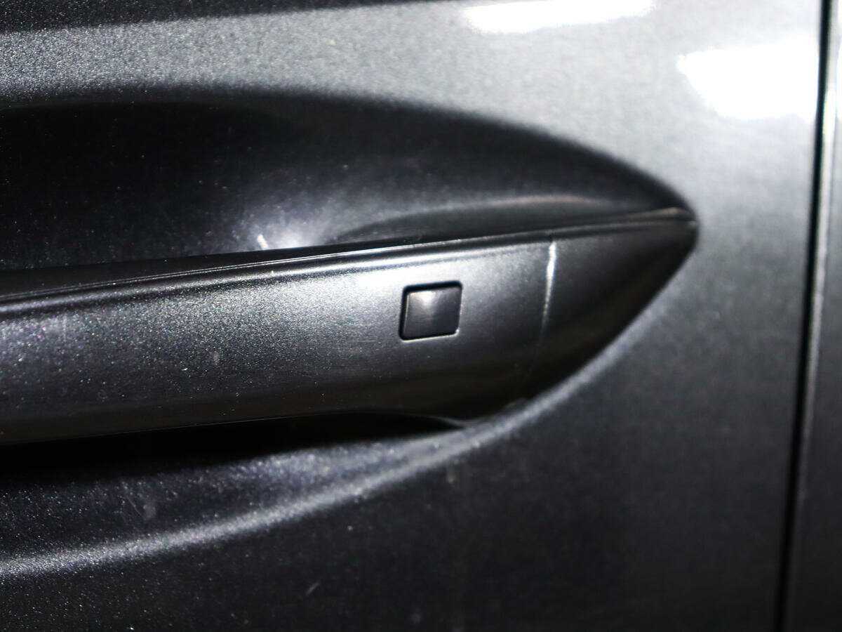 Купить Hyundai Sonata с пробегом. Фото: #18