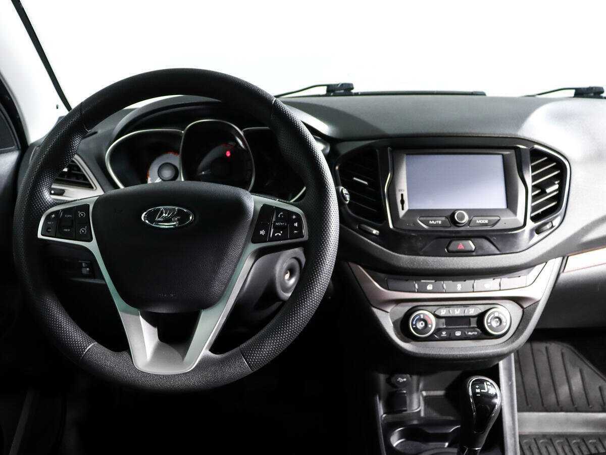 Купить Lada (ВАЗ) Vesta с пробегом. Фото: #9