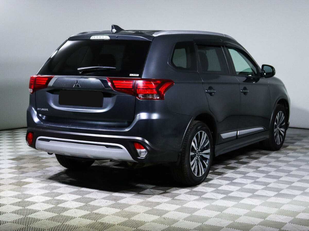 Купить Mitsubishi Outlander с пробегом. Фото: #4