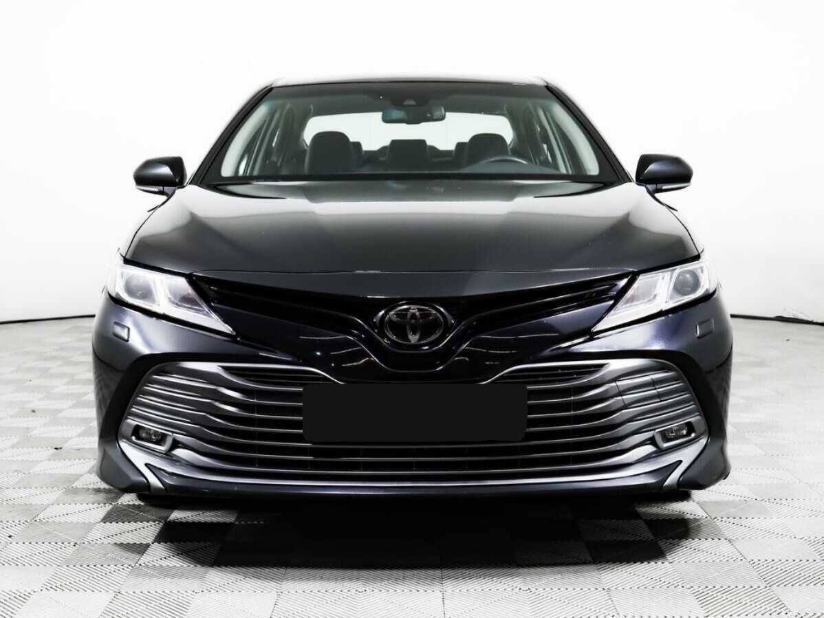 Купить Toyota Camry с пробегом. Фото: #1