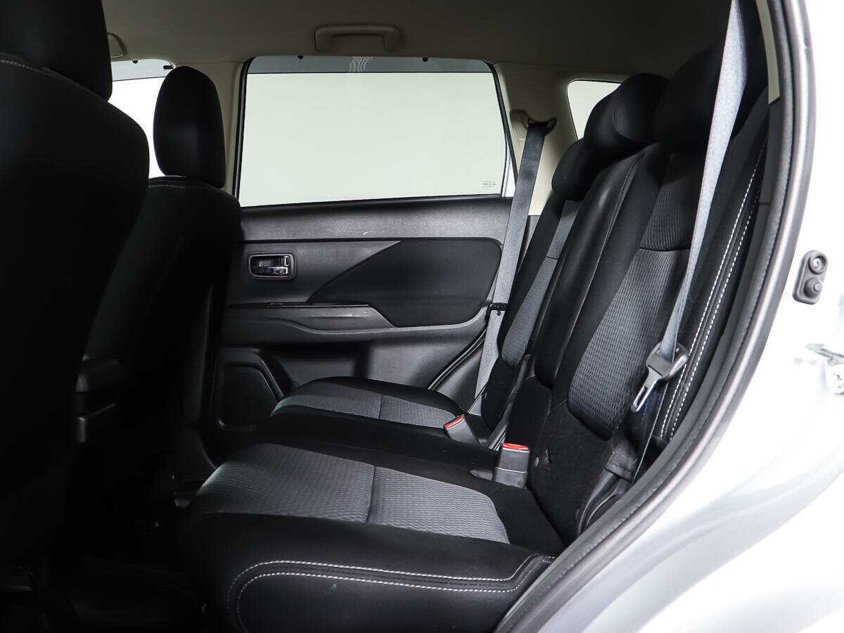 Продажа Б/У Митсубиши Оутлэндер. Фото: #8