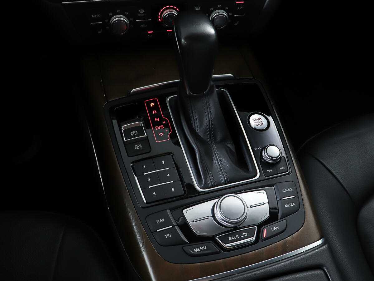 Купить Audi A6 с пробегом. Фото: #17