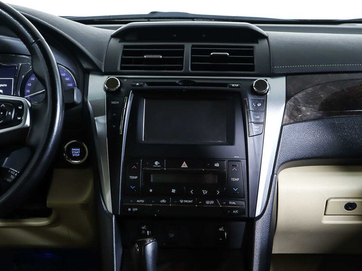 Купить Toyota Camry с пробегом. Фото: #10
