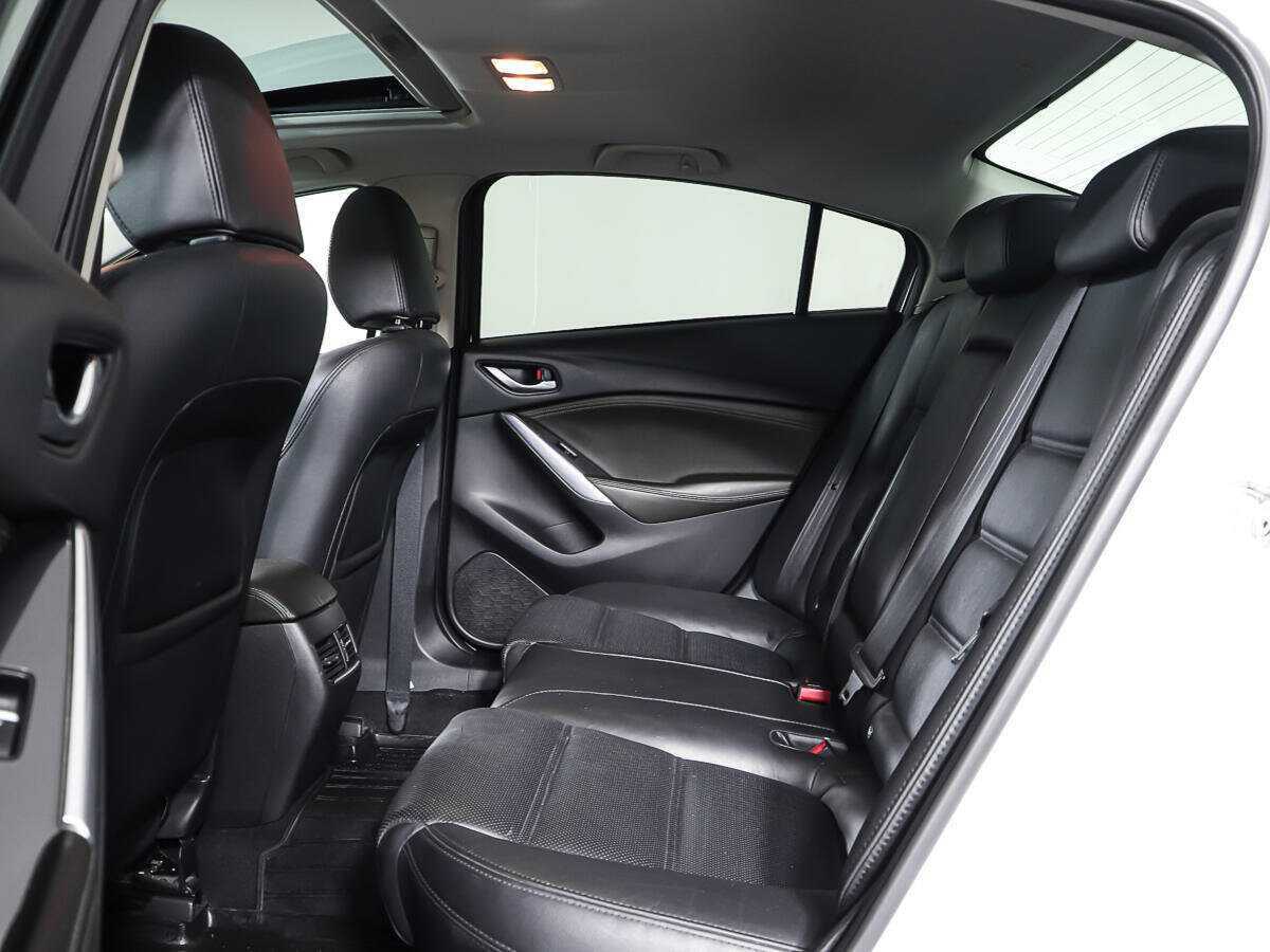 Купить Mazda 6 с пробегом. Фото: #8