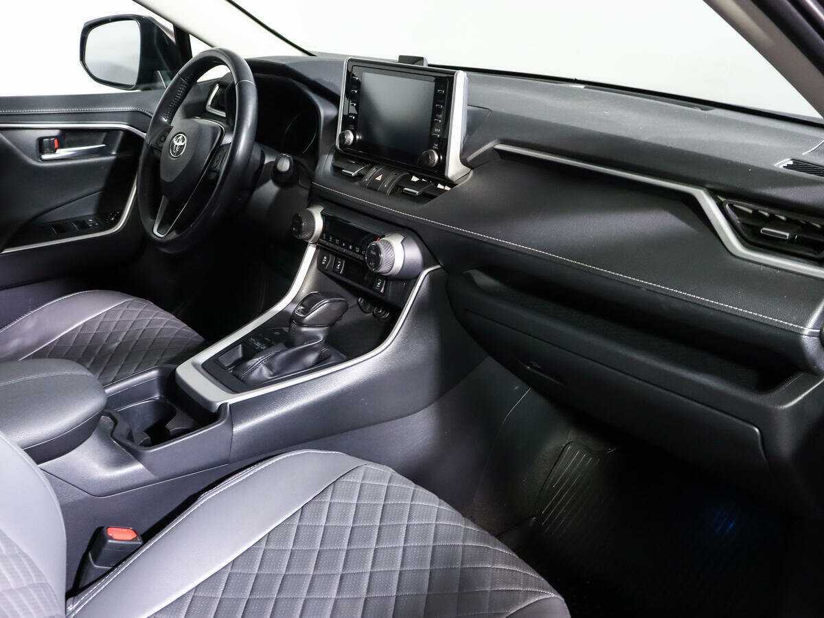 Купить Toyota RAV4 с пробегом. Фото: #6