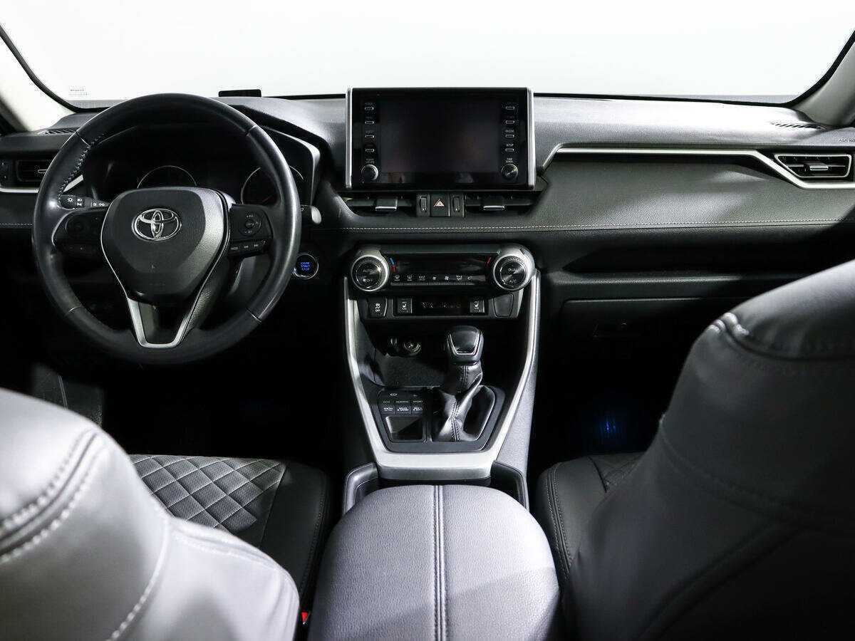 Купить Toyota RAV4 с пробегом. Фото: #9