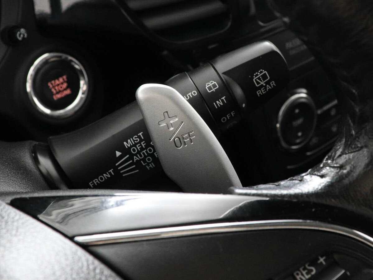 Купить Mitsubishi Outlander с пробегом. Фото: #13