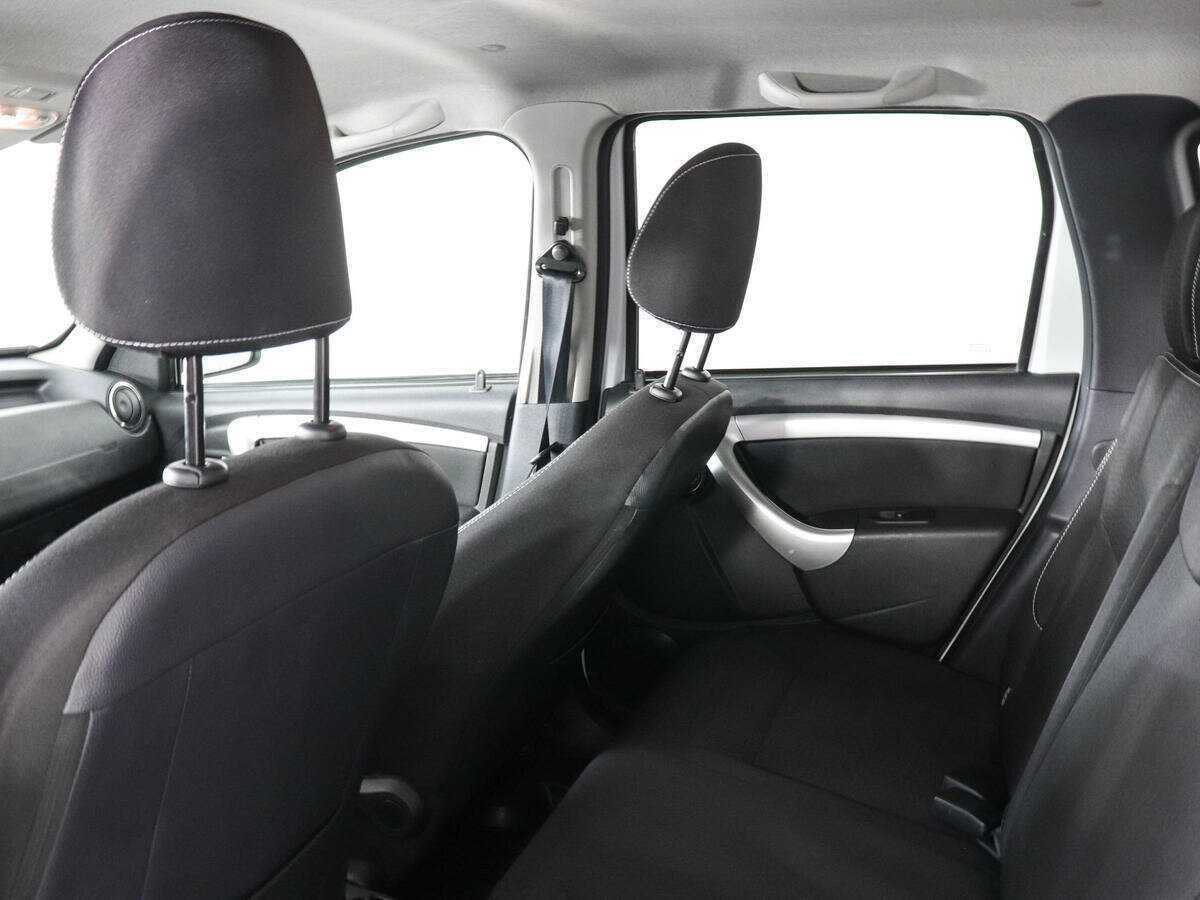 Купить Nissan Terrano с пробегом. Фото: #11