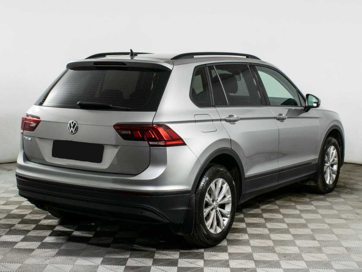 Купить Volkswagen Tiguan с пробегом. Фото: #3