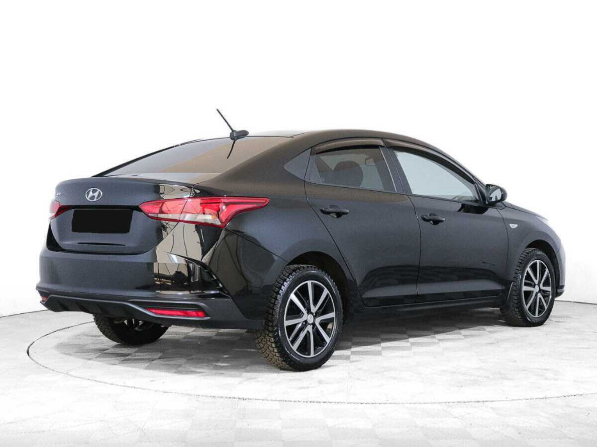 Купить Hyundai Solaris с пробегом. Фото: #3