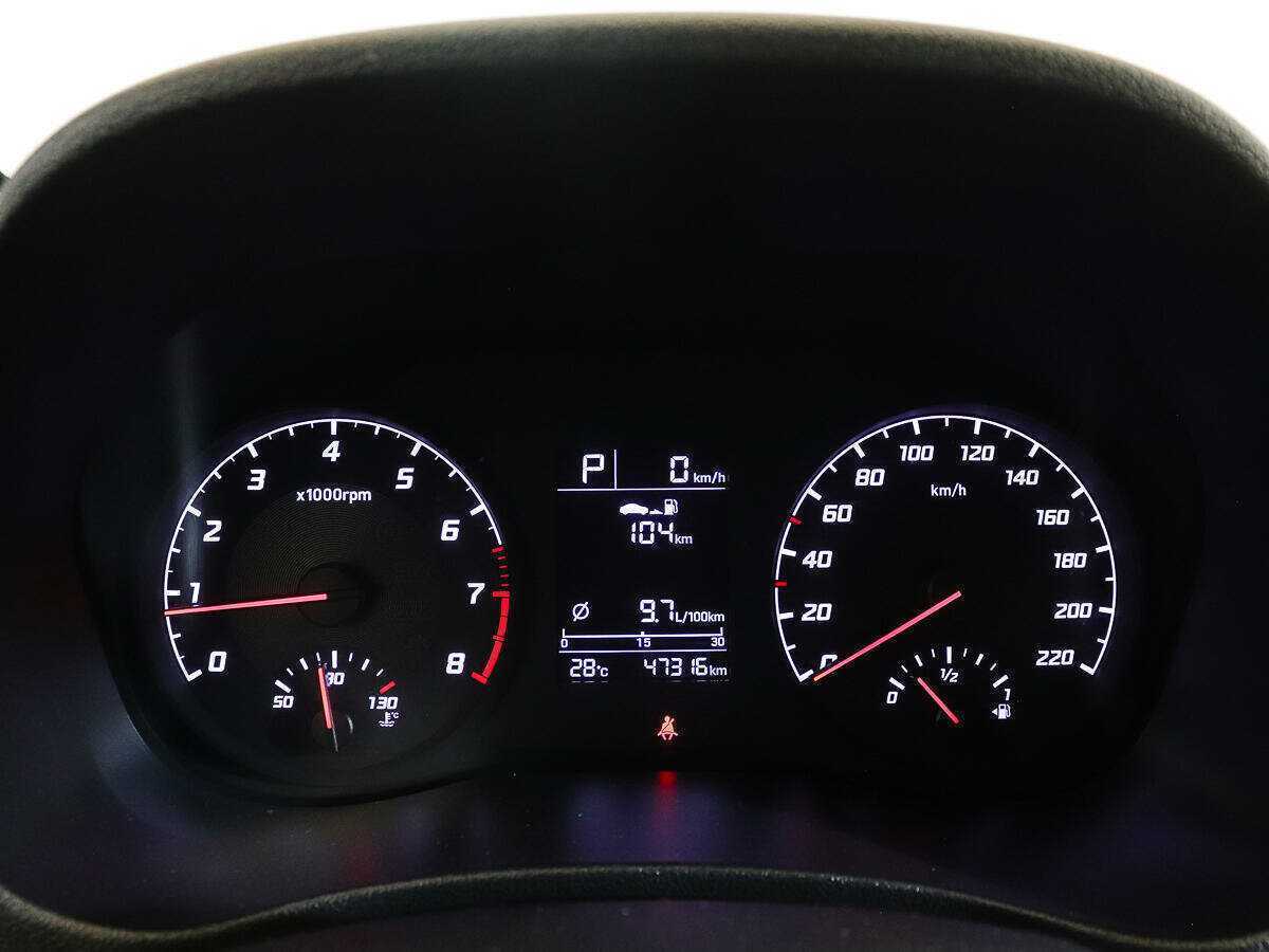 Купить Hyundai Solaris с пробегом. Фото: #9