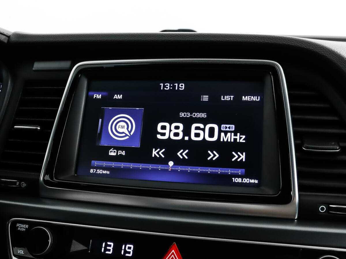 Купить Hyundai Sonata с пробегом. Фото: #14