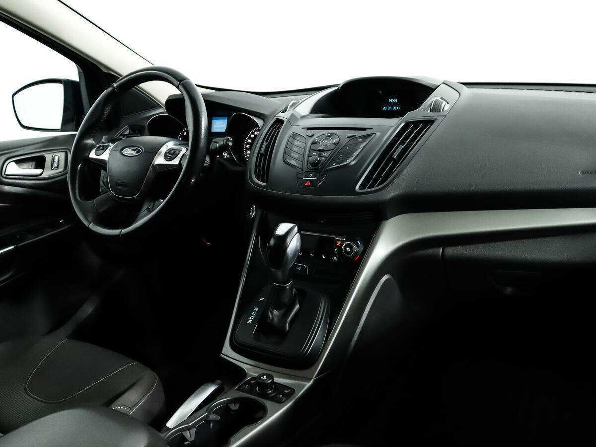 Купить Ford Kuga с пробегом. Фото: #11