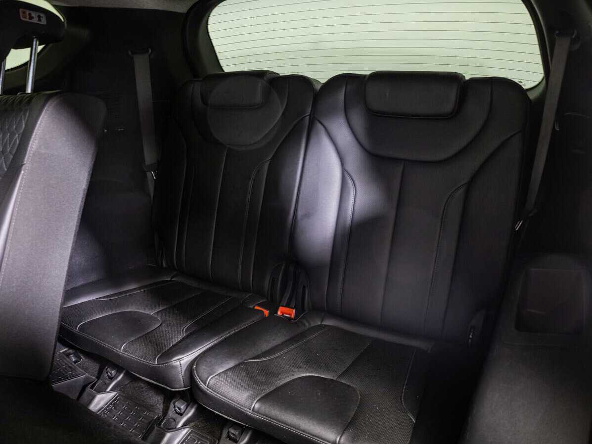 Купить Hyundai Santa Fe с пробегом. Фото: #20