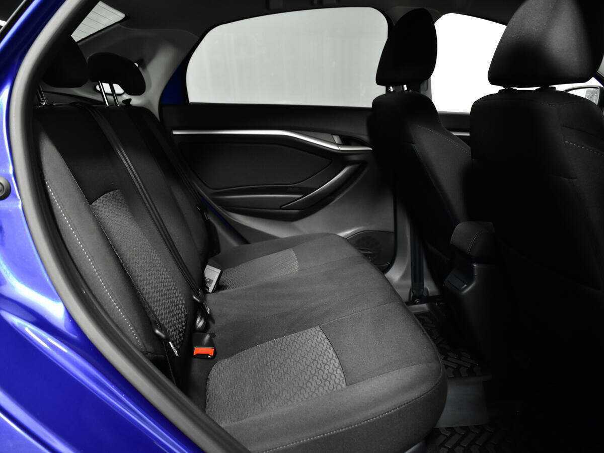 Купить Lada (ВАЗ) Vesta с пробегом. Фото: #9