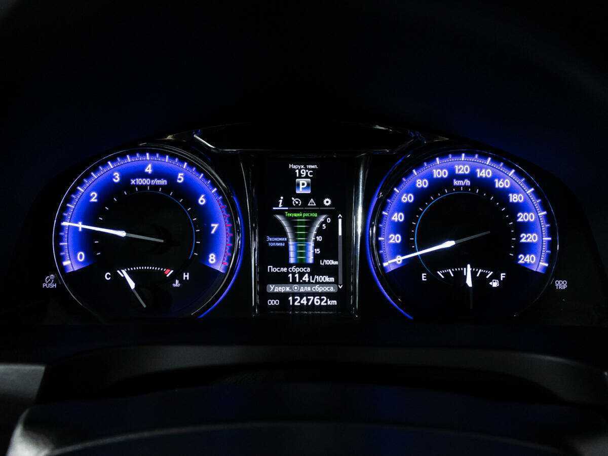 Продажа Б/У Тойота Камри. Фото: #11