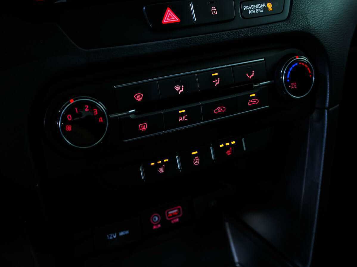 Купить Kia Ceed с пробегом. Фото: #12